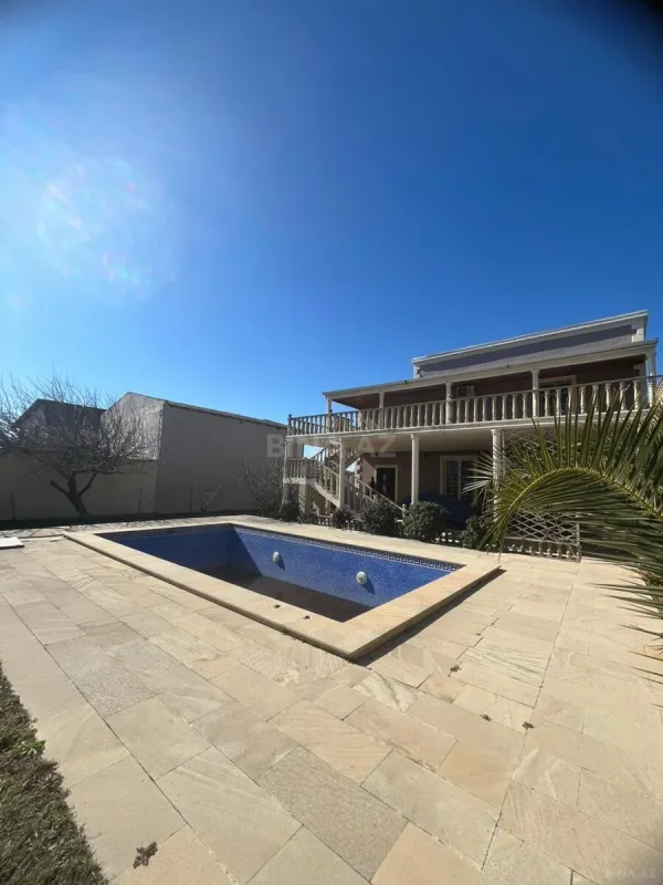 Satılır 4 otaqlı həyət evi 180 m²