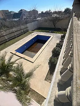 Satılır 4 otaqlı həyət evi 180 m²