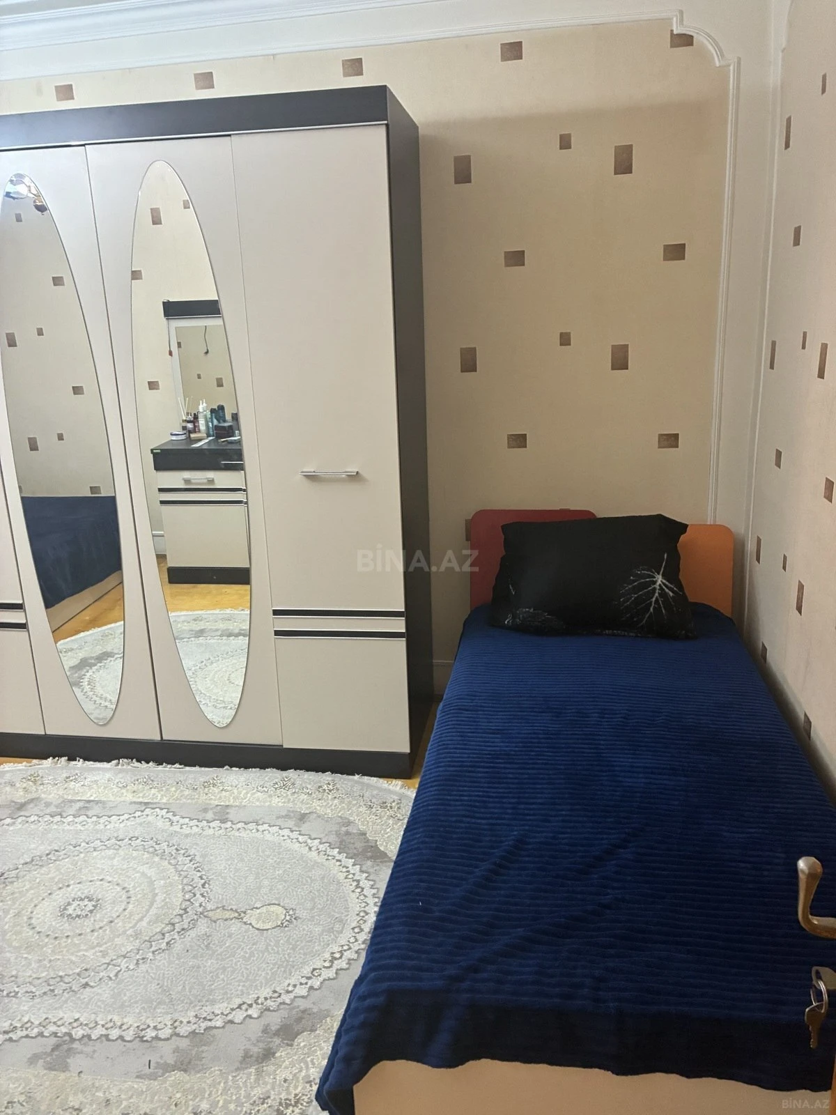 Satılır 3 otaqlı mənzil 70 m²
