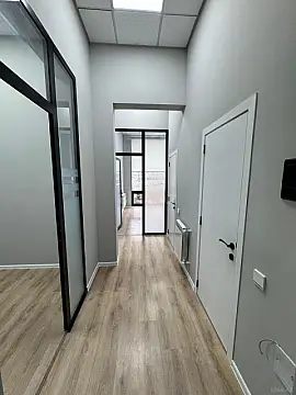 Kirayə verilir 1 otaqlı ofis 20 m²