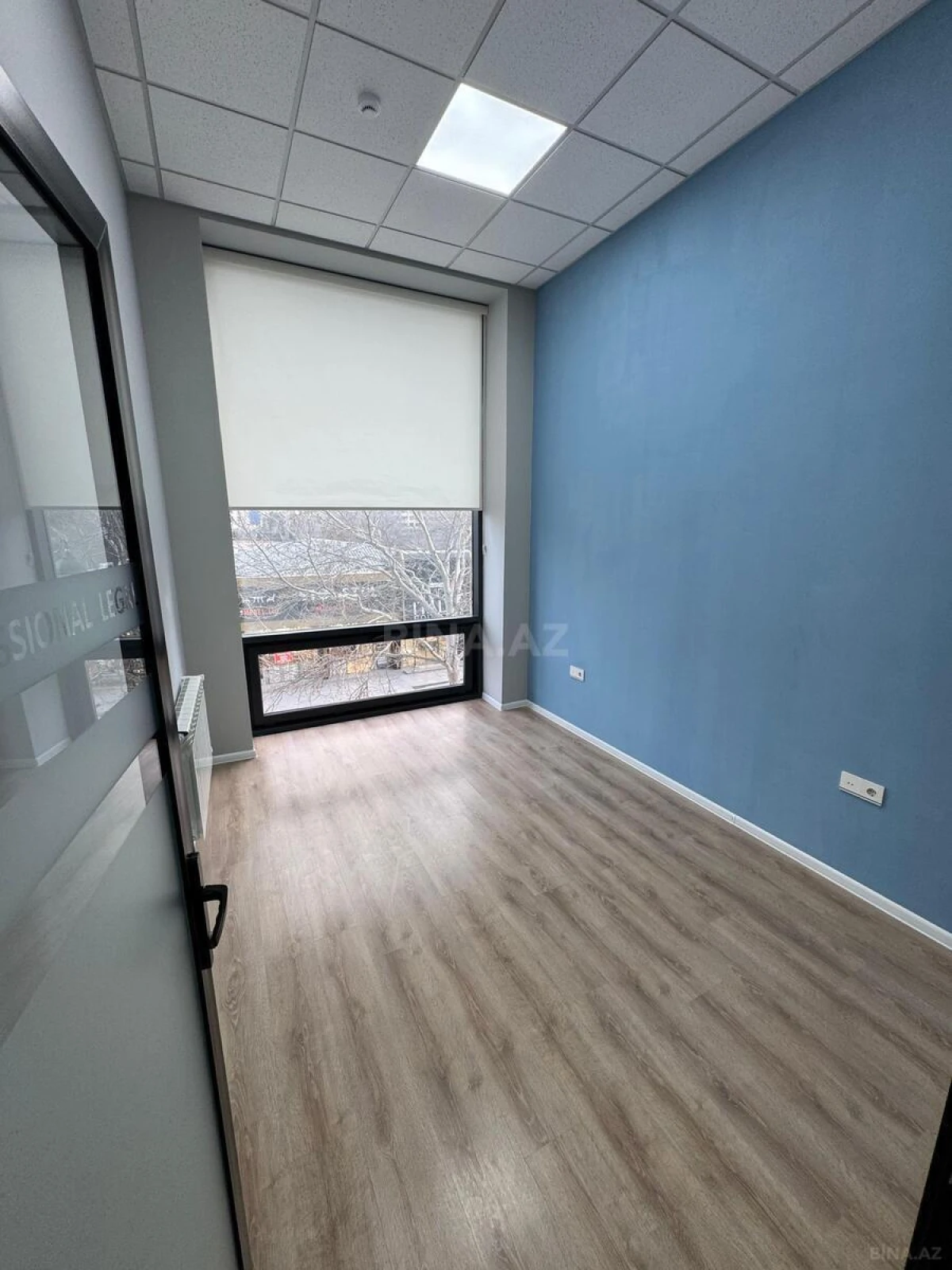 Kirayə verilir 1 otaqlı ofis 20 m²