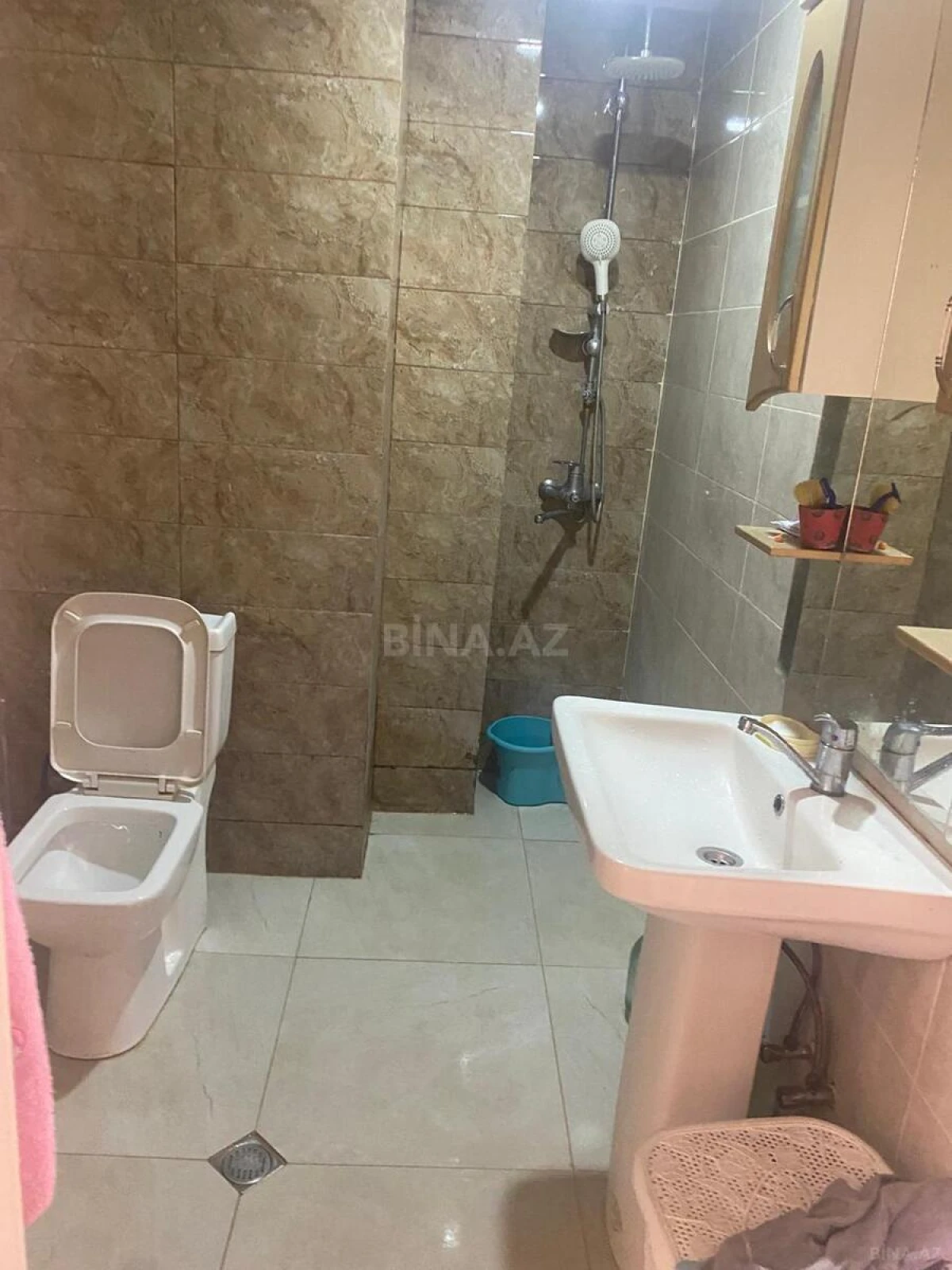Satılır 3 otaqlı mənzil 103 m²