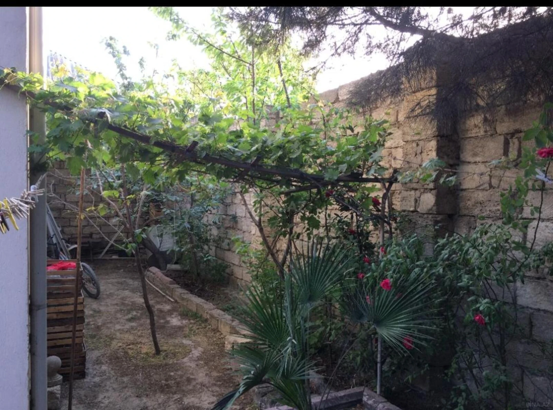 Satılır 3 otaqlı həyət evi 100 m²