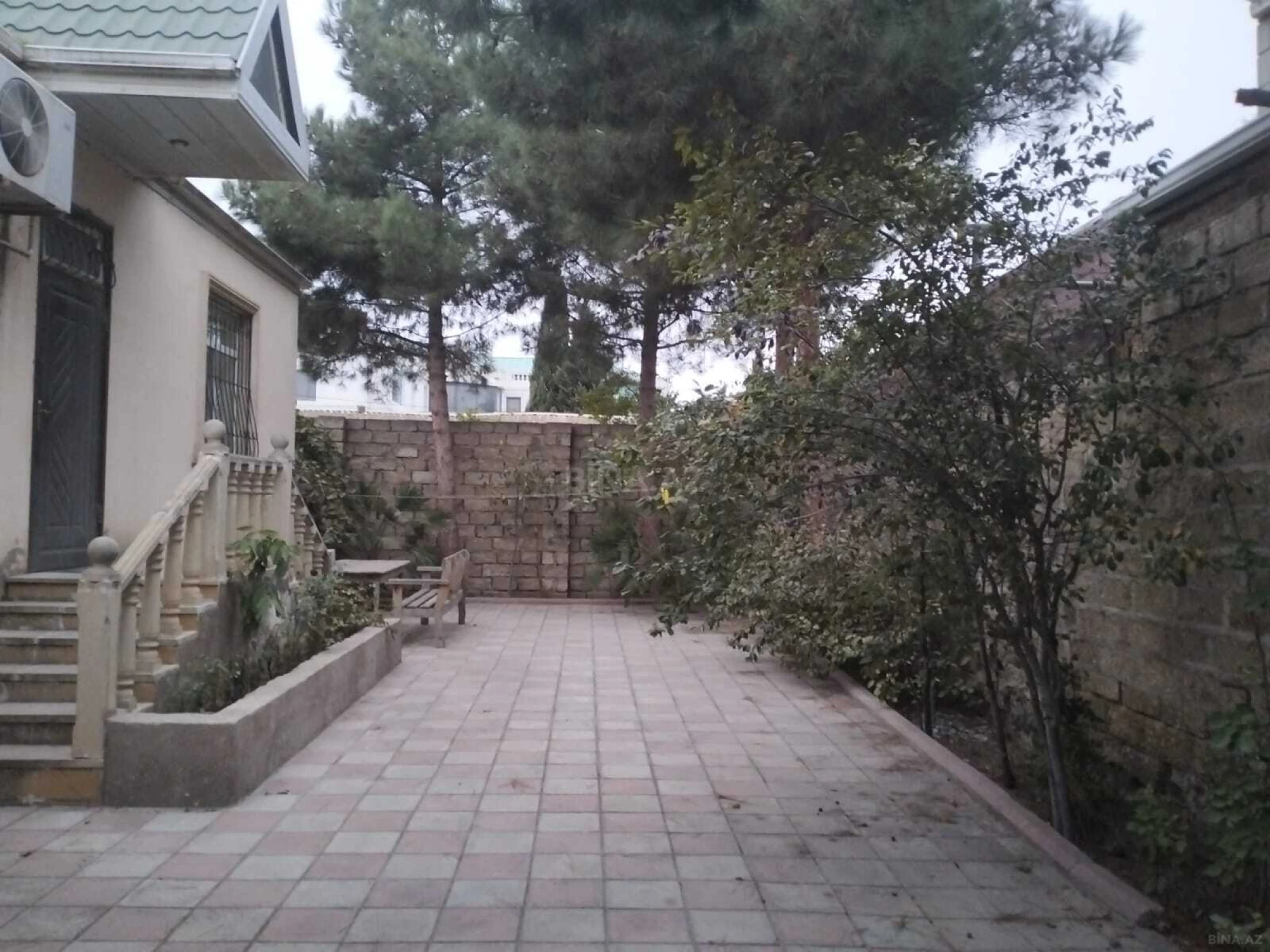 Satılır 3 otaqlı həyət evi 100 m²