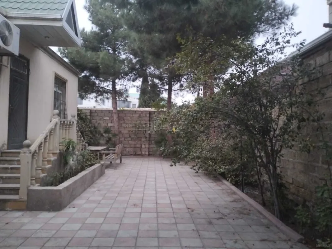 Satılır 3 otaqlı həyət evi 100 m²