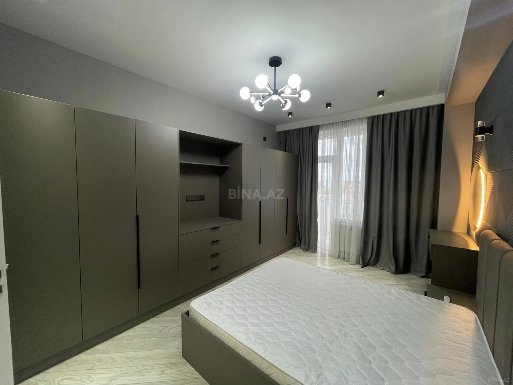 Satılır 3 otaqlı mənzil 90 m²