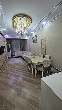 Satılır 4 otaqlı mənzil 99 m²
