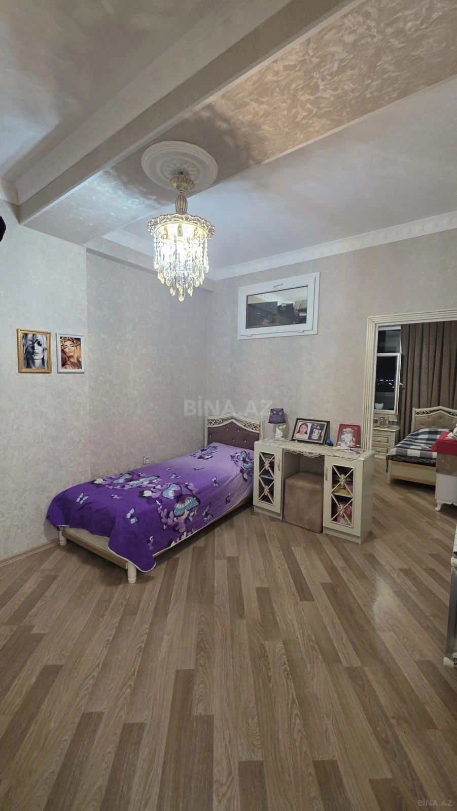Satılır 4 otaqlı mənzil 99 m²