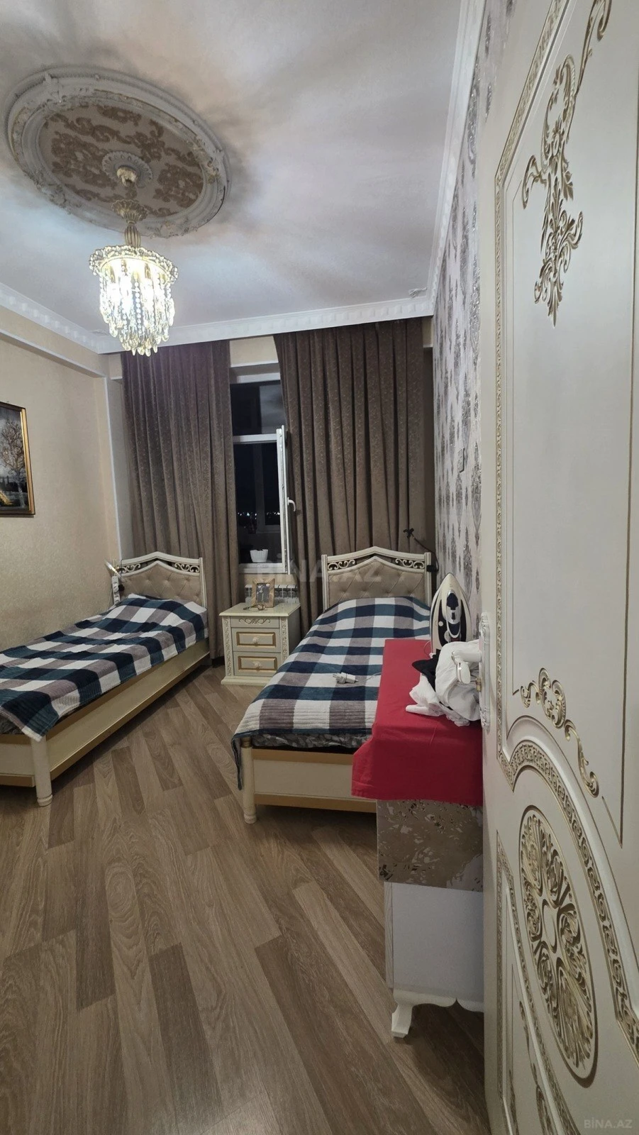 Satılır 4 otaqlı mənzil 99 m²