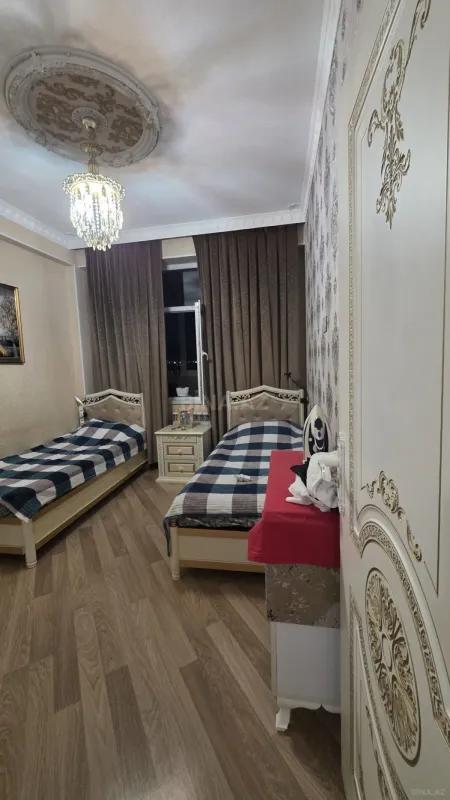 Satılır 4 otaqlı mənzil 99 m²