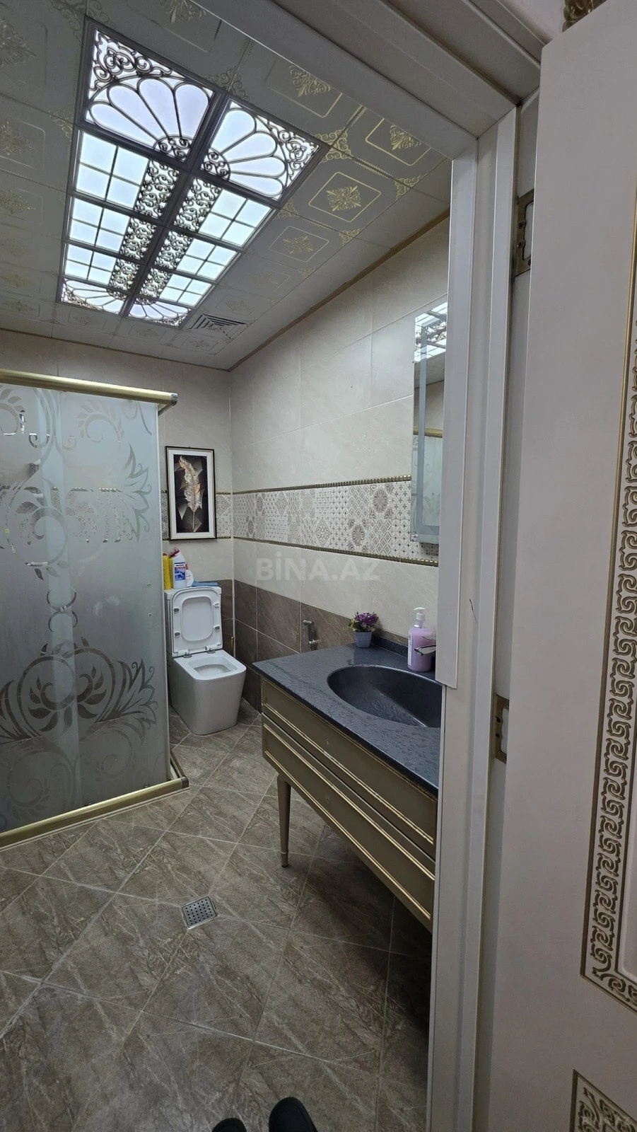 Satılır 4 otaqlı mənzil 99 m²