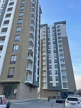 Satılır 2 otaqlı mənzil 96.5 m²