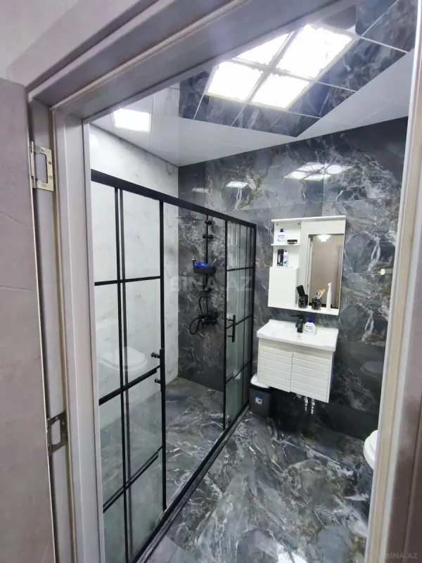 Kirayə verilir 3 otaqlı mənzil 110 m²