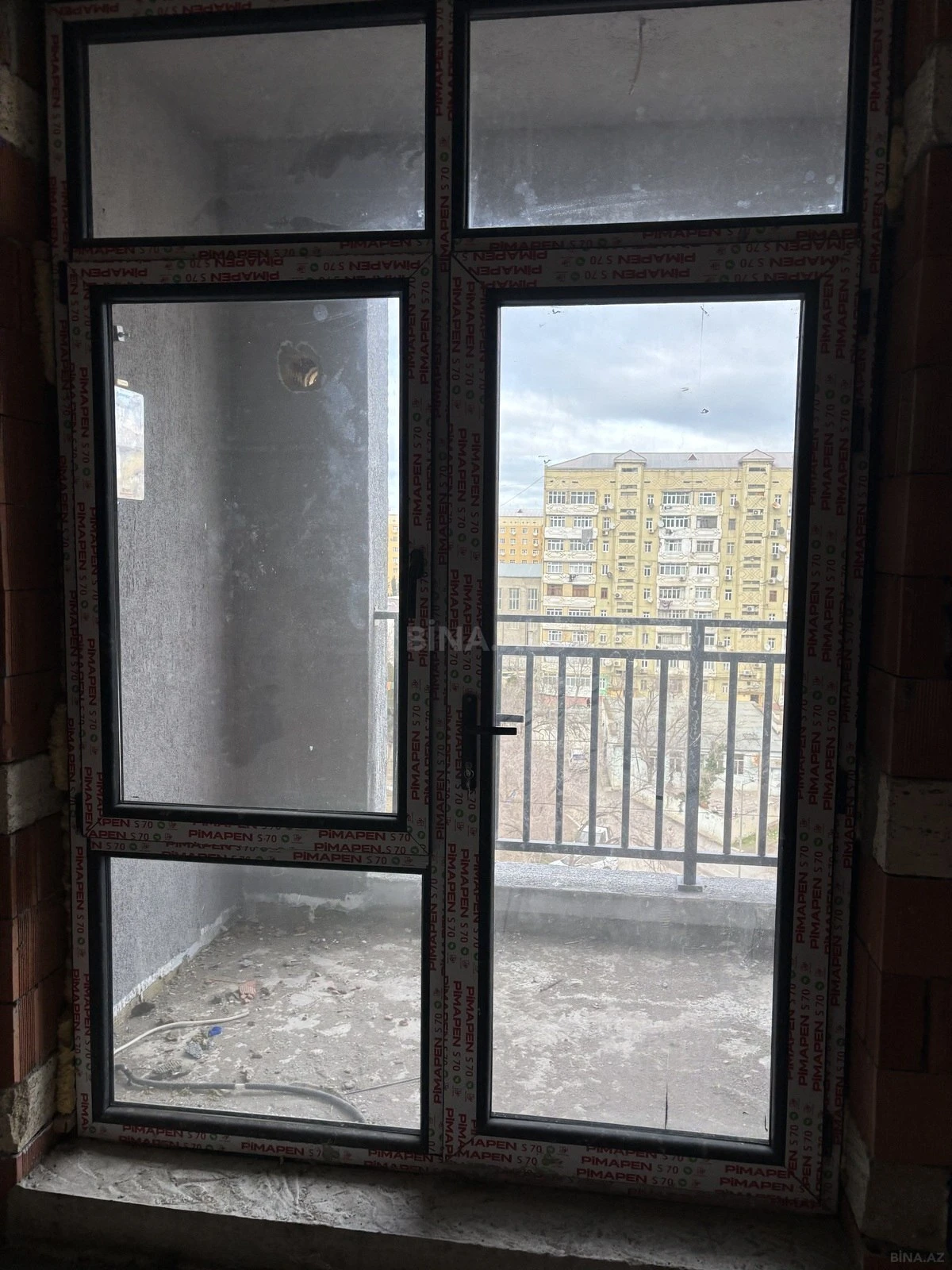 Satılır 2 otaqlı mənzil 85.7 m²