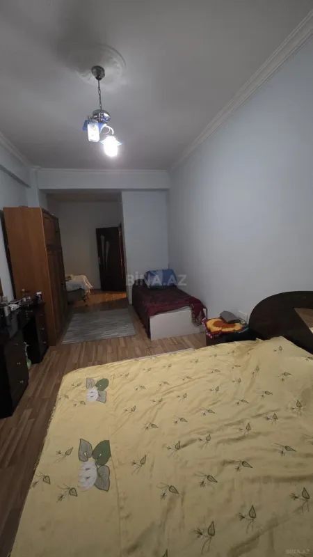 Satılır 2 otaqlı mənzil 92 m²