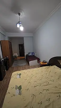 Satılır 2 otaqlı mənzil 92 m²