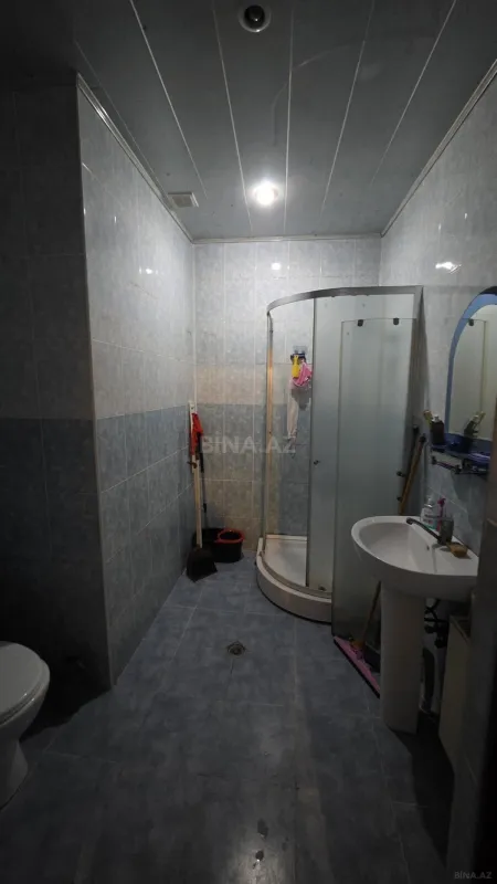 Satılır 2 otaqlı mənzil 92 m²