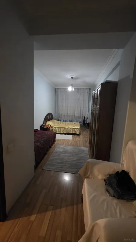 Satılır 2 otaqlı mənzil 92 m²