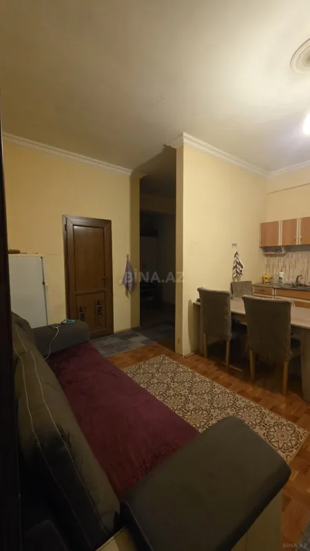 Satılır 2 otaqlı mənzil 92 m²