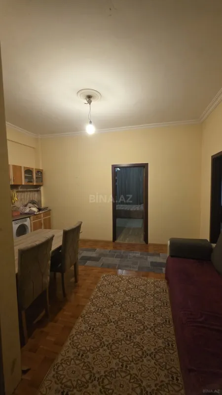 Satılır 2 otaqlı mənzil 92 m²