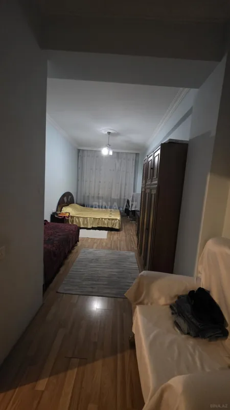 Satılır 2 otaqlı mənzil 92 m²