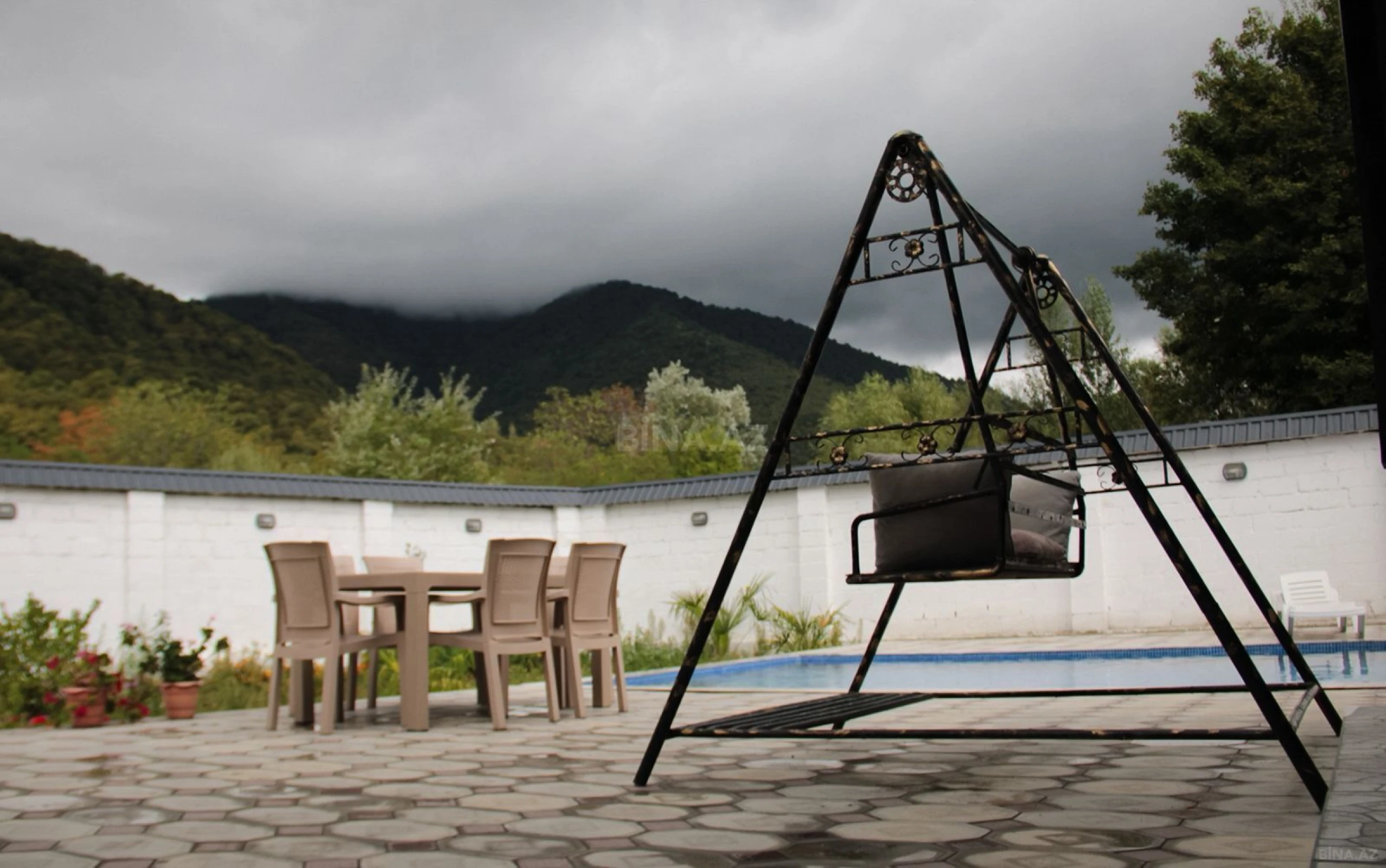 Kirayə verilir 4 otaqlı həyət evi 120 m²