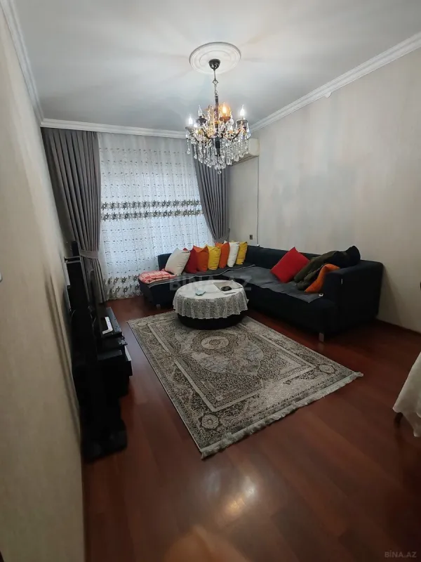 Satılır 3 otaqlı mənzil 75 m²