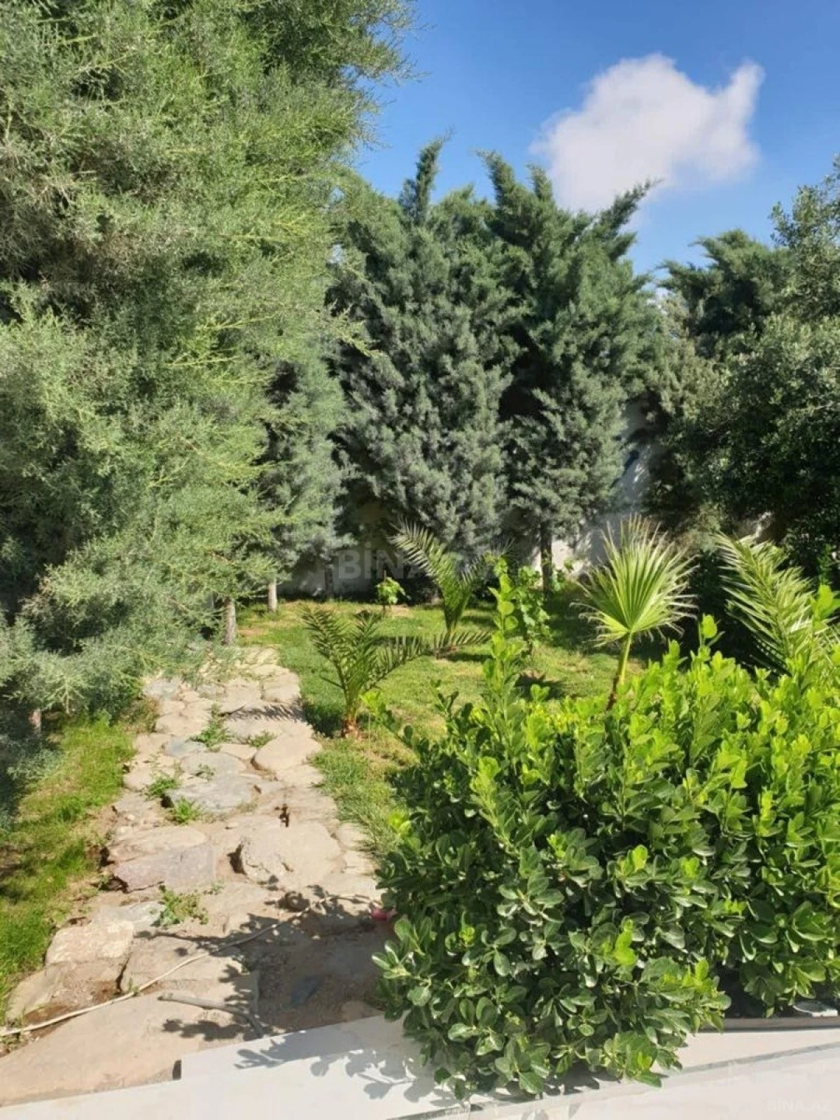 Kirayə verilir 4 otaqlı həyət evi 100 m²