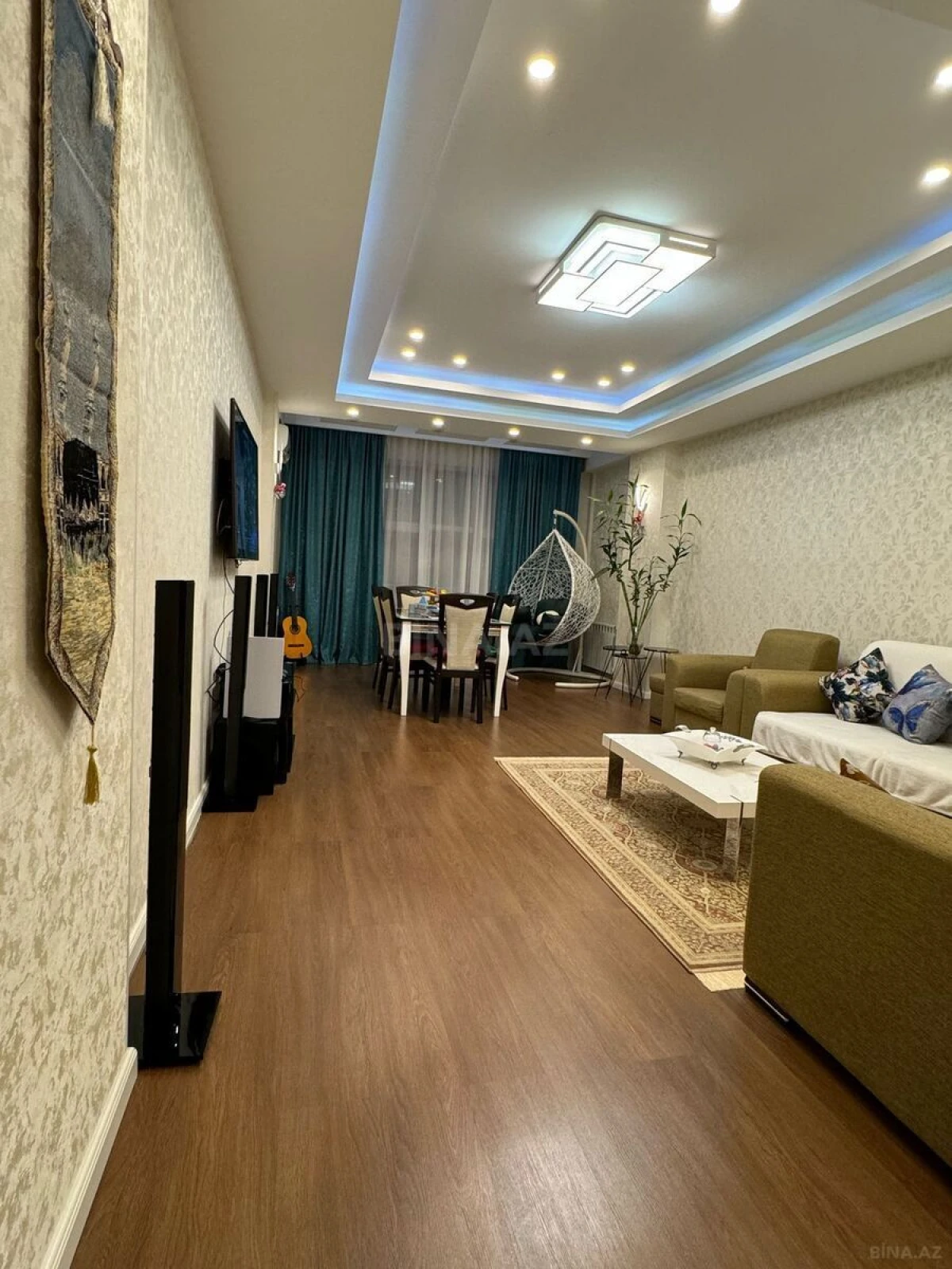 Satılır 4 otaqlı mənzil 168 m²