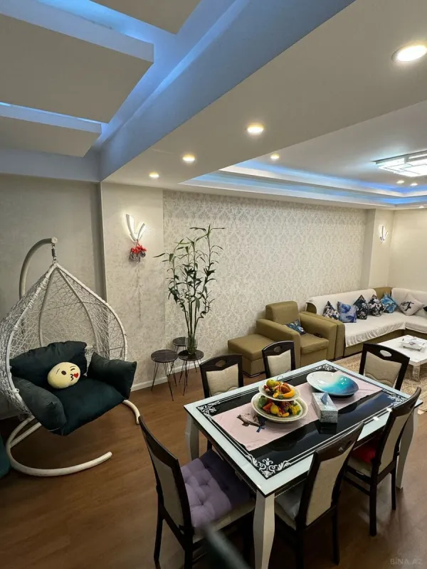Satılır 4 otaqlı mənzil 168 m²