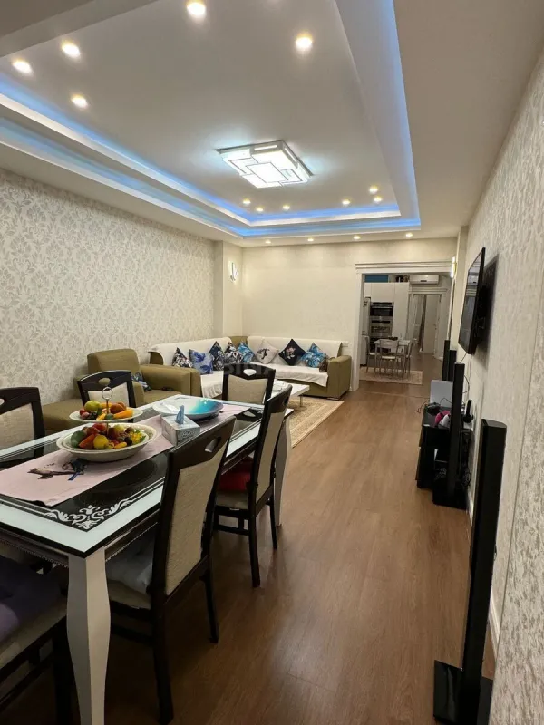 Satılır 4 otaqlı mənzil 168 m²