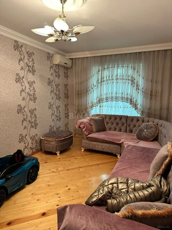 Kirayə verilir 2 otaqlı mənzil 60 m²