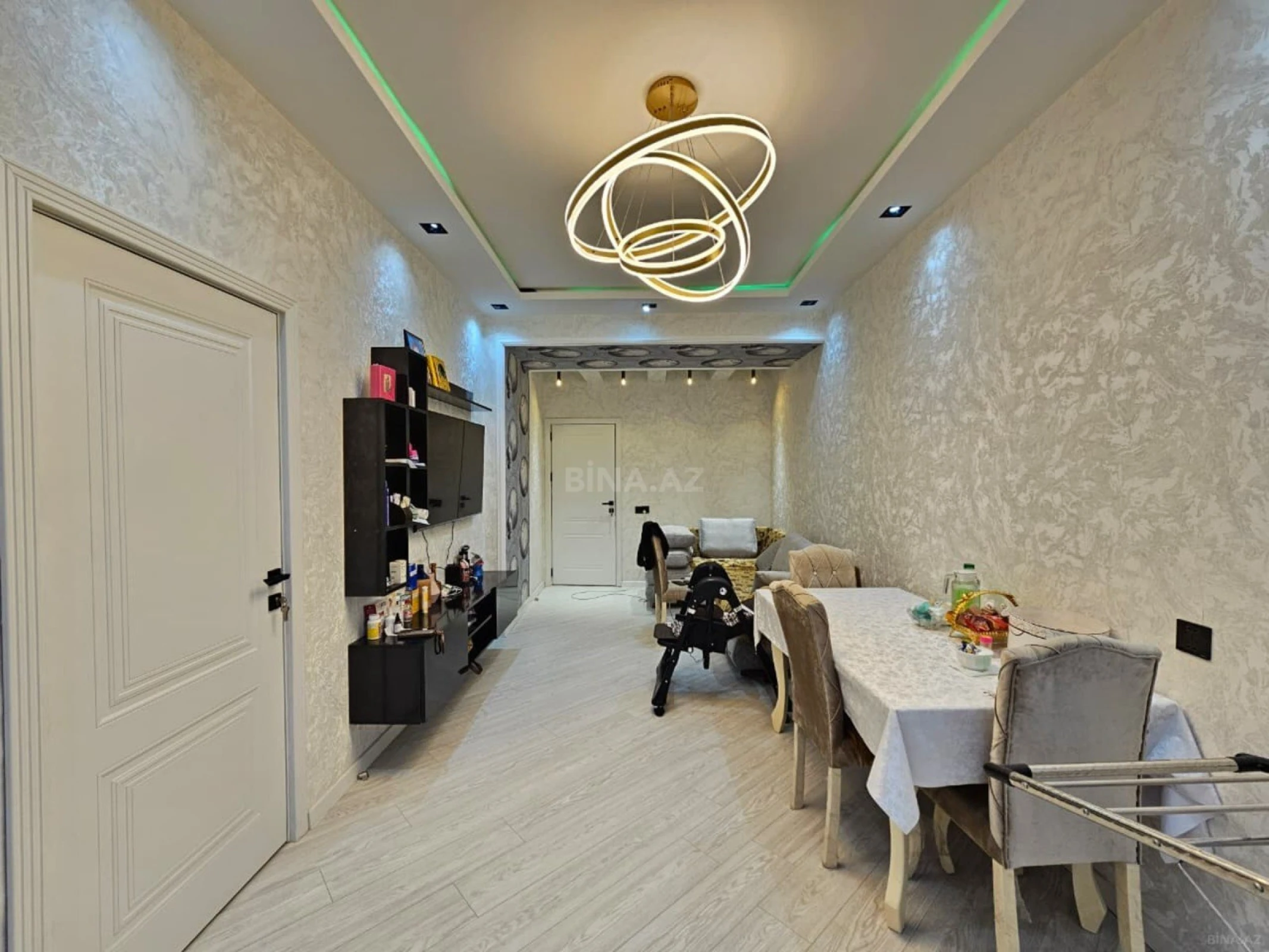 Satılır 3 otaqlı mənzil 82 m²
