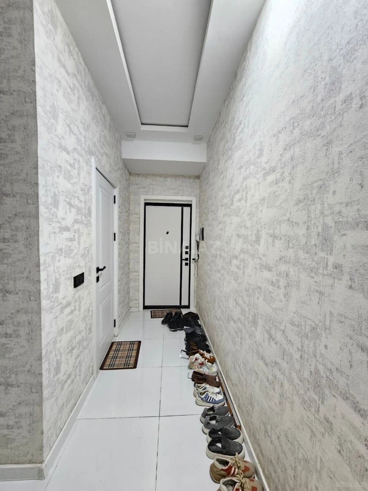 Satılır 3 otaqlı mənzil 82 m²