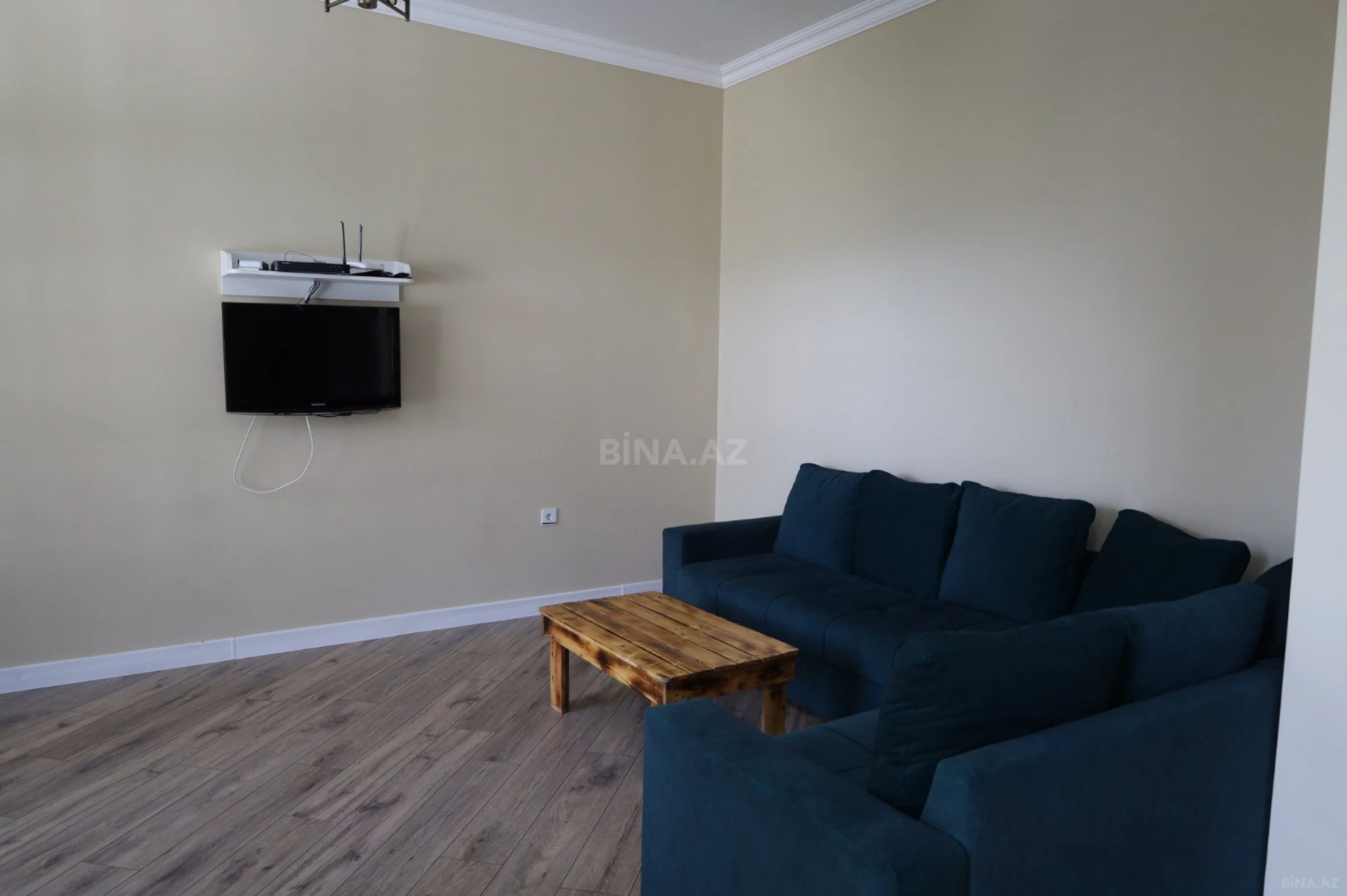 Kirayə verilir 6 otaqlı həyət evi 120 m²