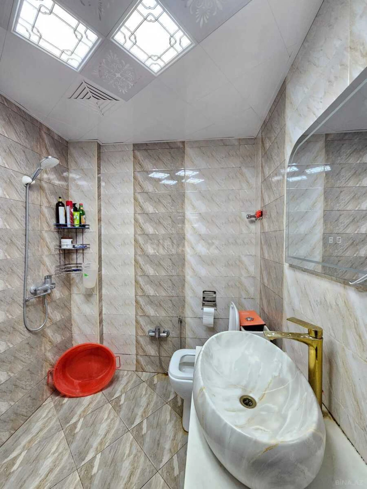 Satılır 3 otaqlı mənzil 64 m²