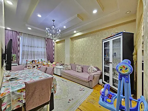 Satılır 3 otaqlı mənzil 64 m²