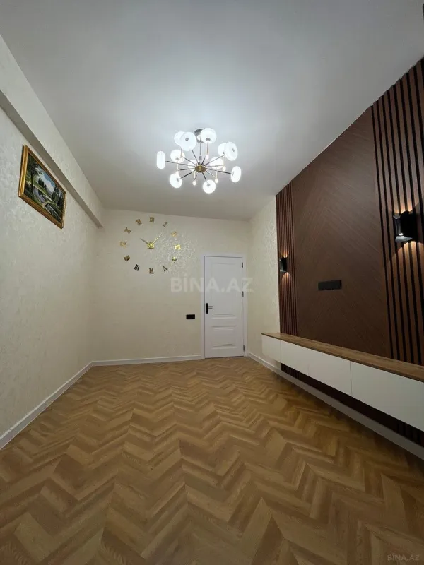 Satılır 2 otaqlı mənzil 65 m²
