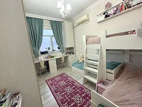 Satılır 3 otaqlı mənzil 71 m²