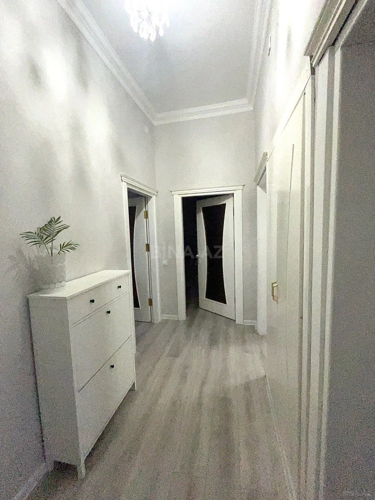 Satılır 3 otaqlı mənzil 71 m²