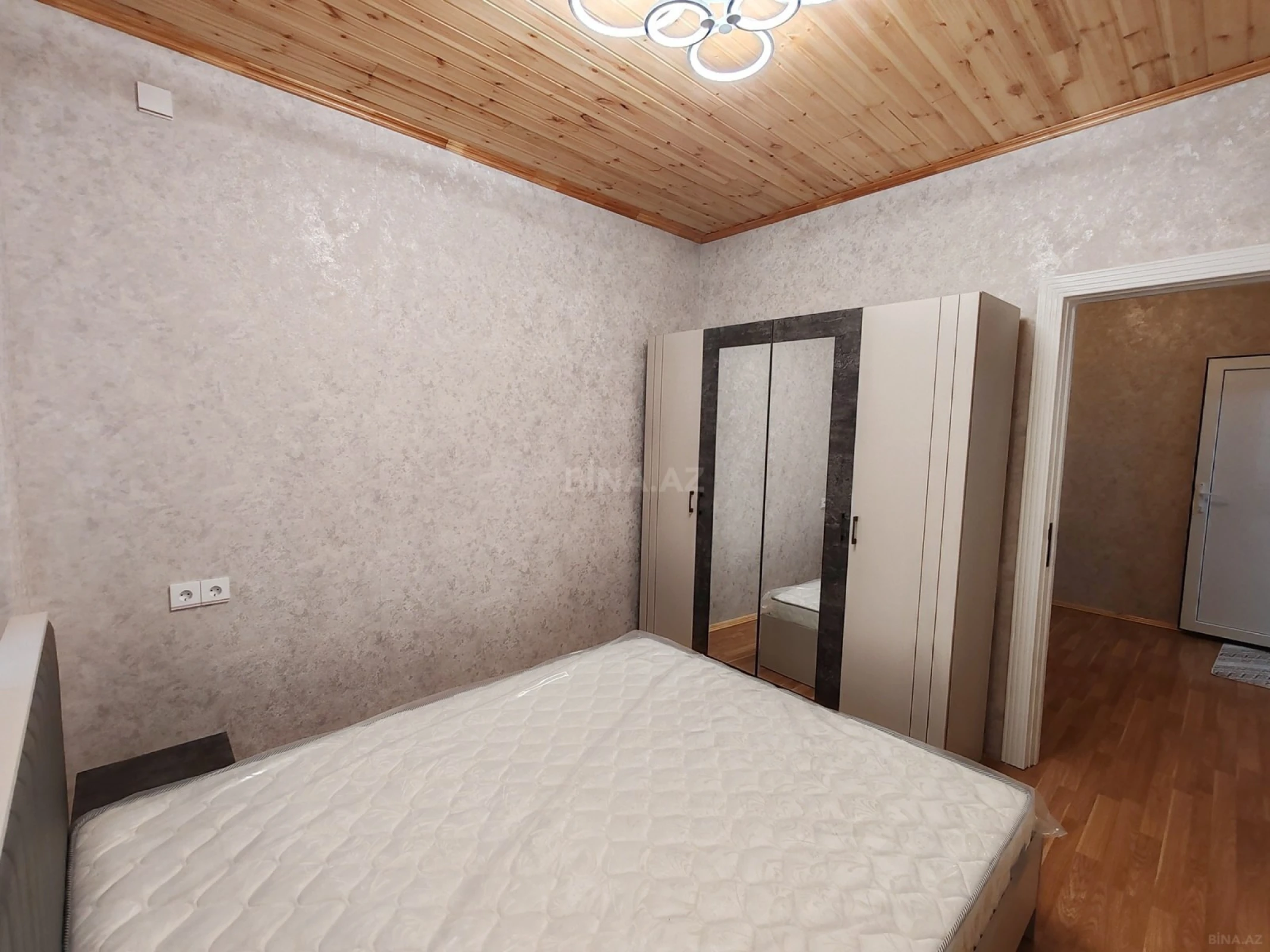 Kirayə verilir 2 otaqlı həyət evi 53 m²