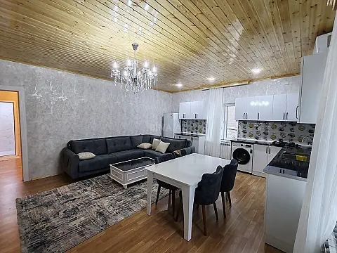 Kirayə verilir 2 otaqlı həyət evi 53 m²