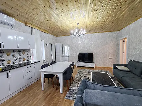 Kirayə verilir 2 otaqlı həyət evi 53 m²