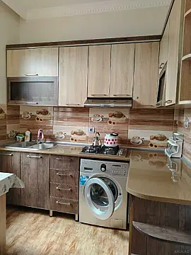 Kirayə verilir 4 otaqlı həyət evi 80 m²