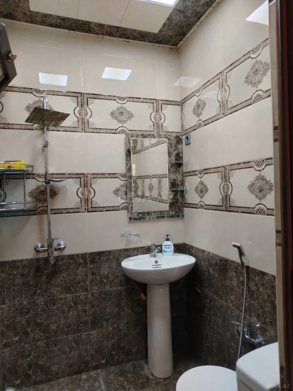 Kirayə verilir 4 otaqlı həyət evi 80 m²