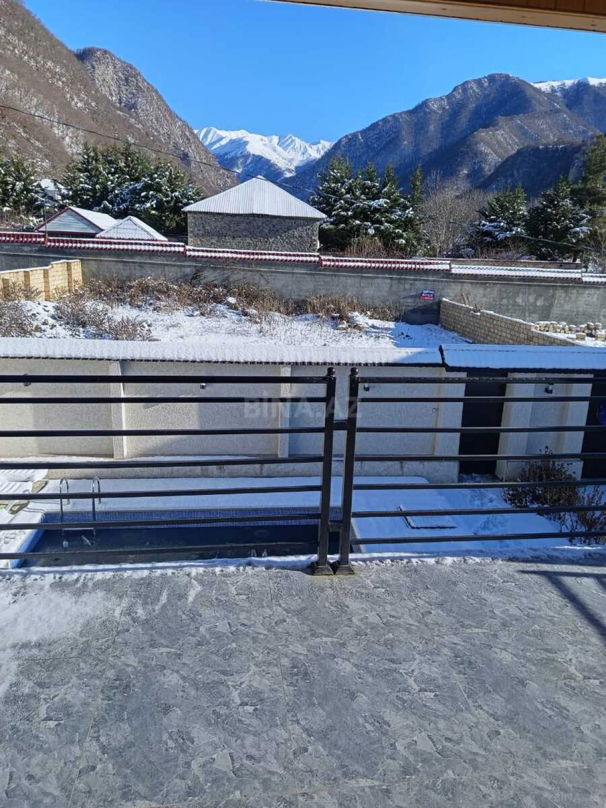 Kirayə verilir 5 otaqlı həyət evi 100 m²