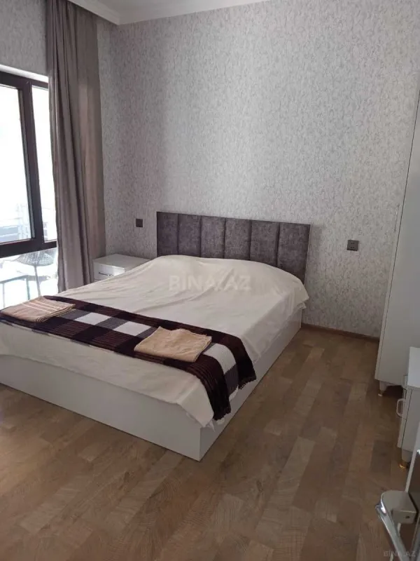 Kirayə verilir 5 otaqlı həyət evi 100 m²