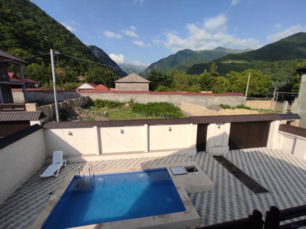 Kirayə verilir 5 otaqlı həyət evi 100 m²