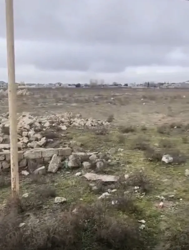 Satılır torpaq sahəsi 20 m²