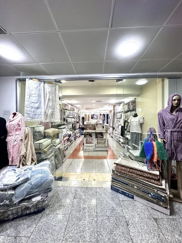 Satılır obyekt 44 m²